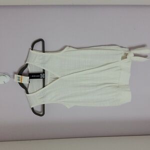 Cable & Gauge Sleeveless Women's Top Size S